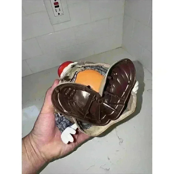 Mr. Potato Head Fisherman Vintage 1998 Collector's Gift Edition Used - Picture 8 of 8